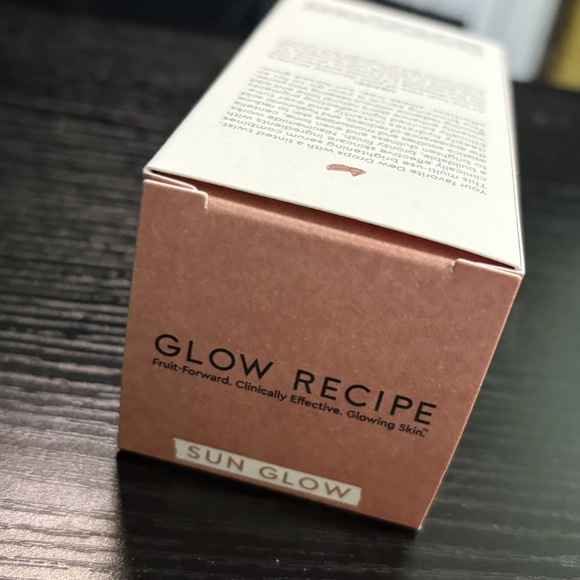 Glow Recipe Watermelon Glow Niacinamide Hue Drops Sun Glow Serum 40ml NIB - Picture 5 of 6